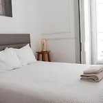 Beautiful And Stylish 5br In The Heart Of Chiado Lisboa