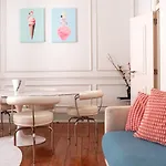 Beautiful And Stylish 5br In The Heart Of Chiado Lisboa