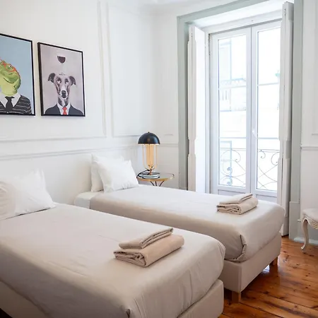 Διαμέρισμα Beautiful And Stylish 5br In The Heart Of Chiado